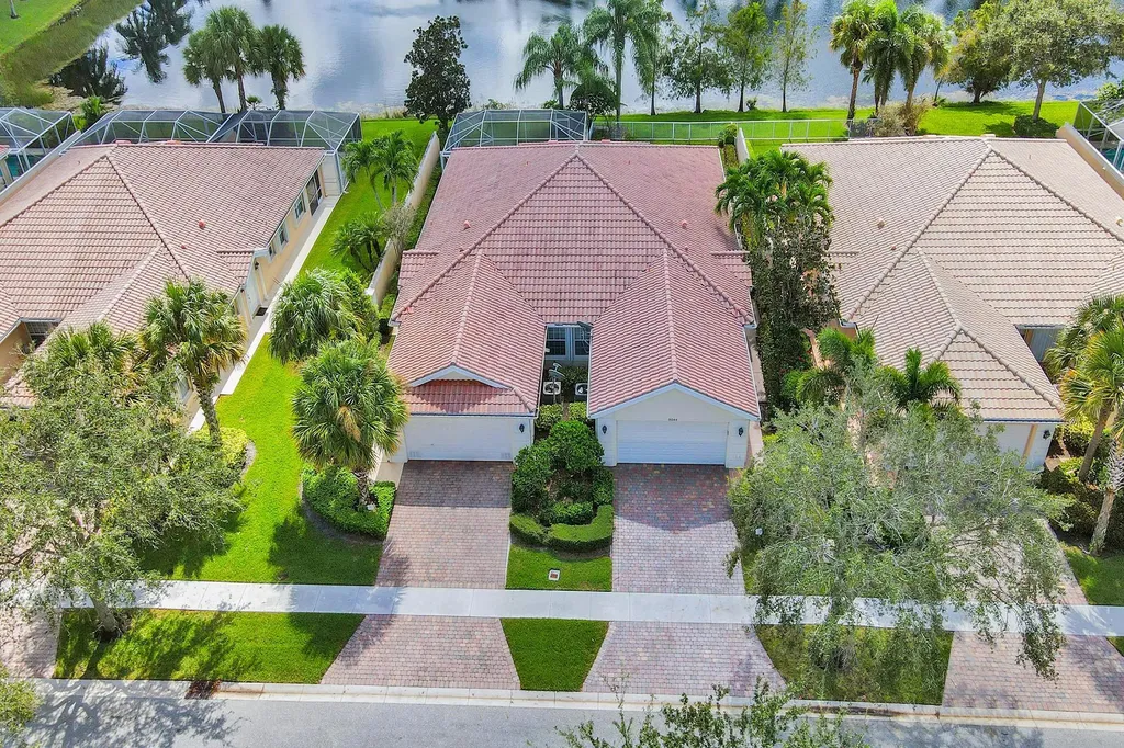 8044 Montserrat Place Wellington FL 33414