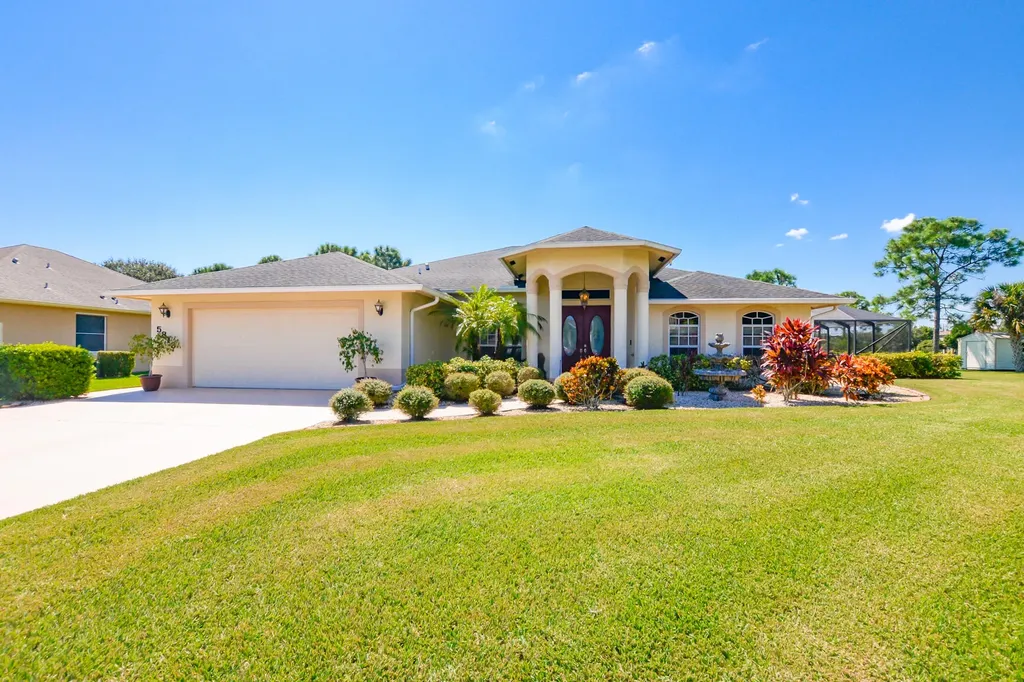 5813 NW Burri Court Port St Lucie FL 34986