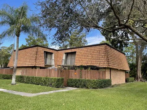 3020 30th Lane Greenacres FL 33463