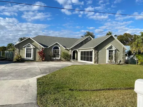 2767 SE Rawlings Road Port St Lucie FL 34952