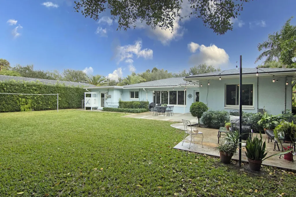 1911 Notre Dame Drive Lake Worth Beach FL 33460