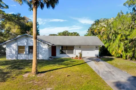 7602 Belleair Avenue Fort Pierce FL 34951