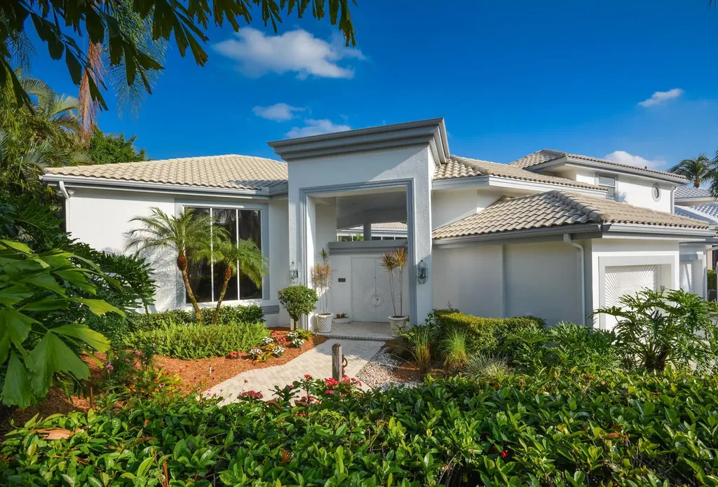7028 Queenferry Circle Boca Raton FL 33496