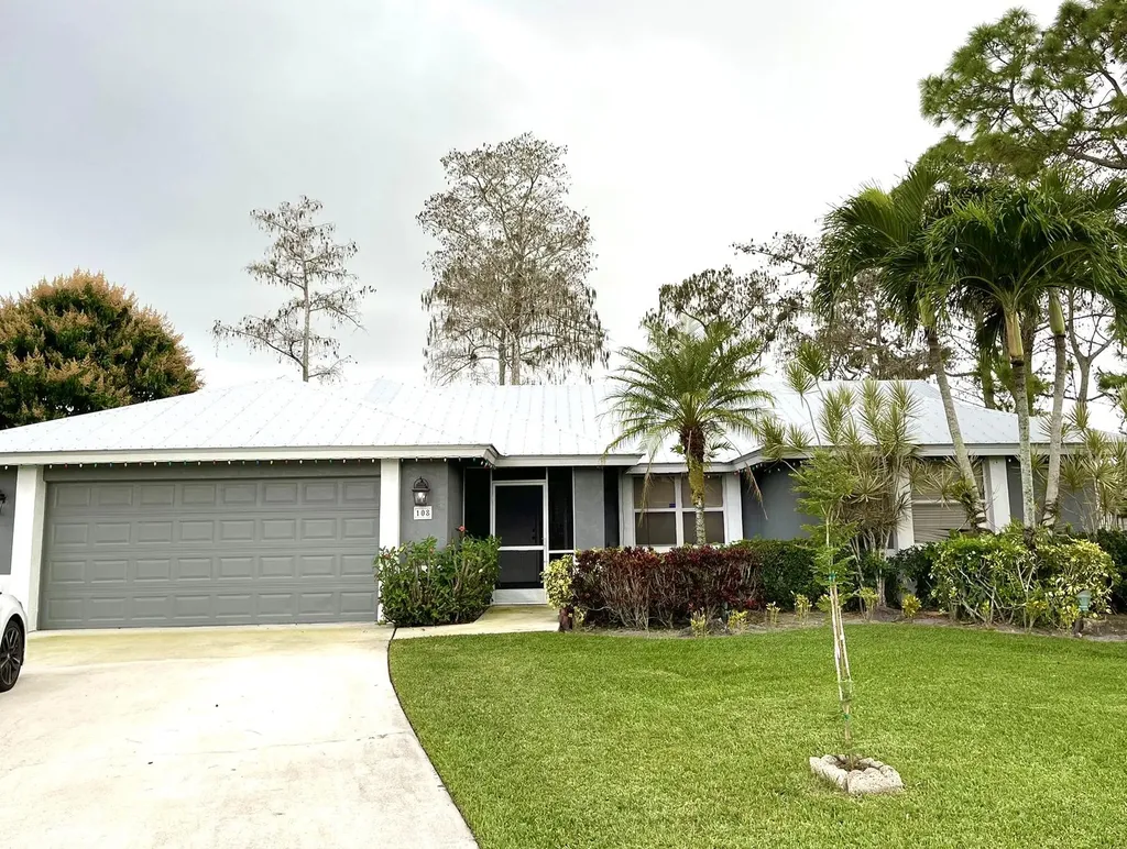 108 Princess Court Royal Palm Beach FL 33411