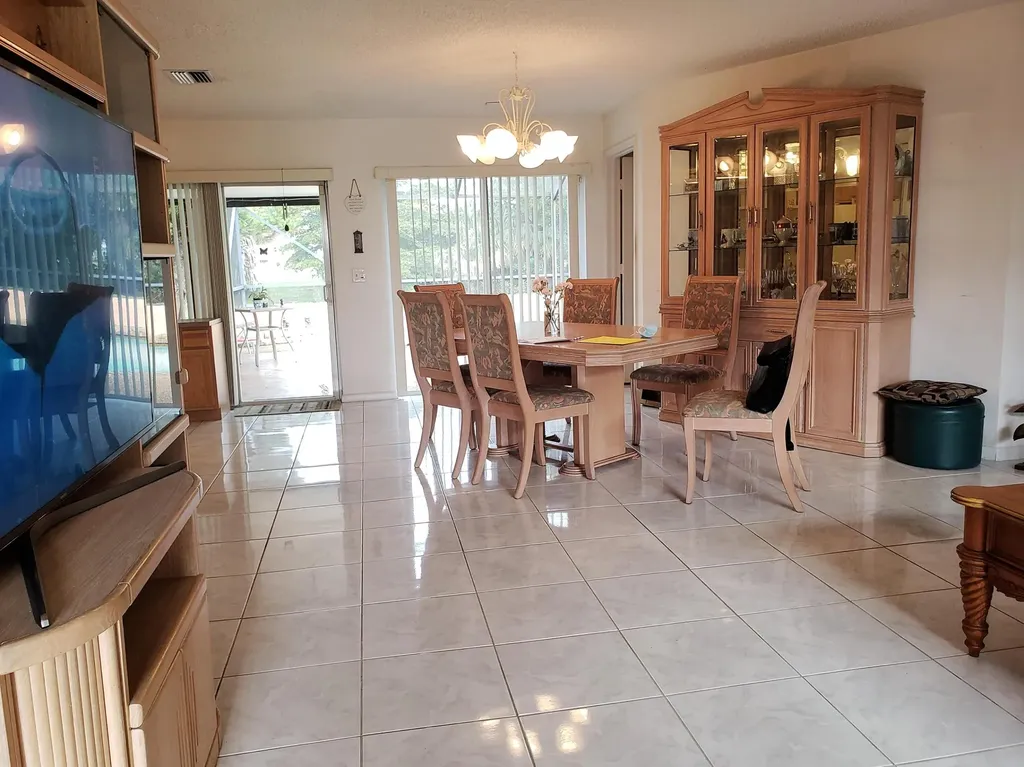 4535 Baldric Street Boca Raton FL 33428