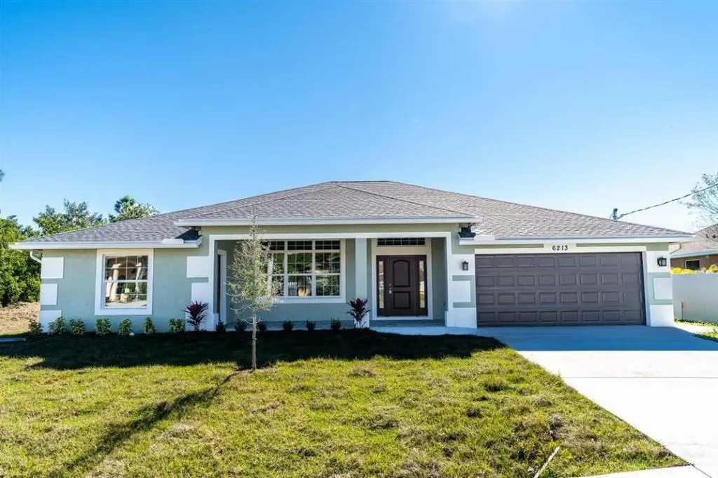 6213 NW Gatun Court Port St Lucie FL 34986