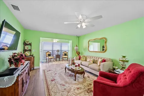 8957 Warwick Drive Boca Raton FL 33433