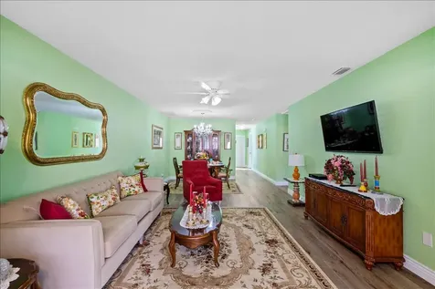 8957 Warwick Drive Boca Raton FL 33433