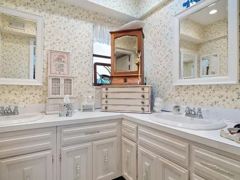 2862 SE Pine Valley Street Port St Lucie FL 34952