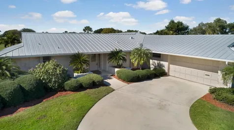 2862 SE Pine Valley Street Port St Lucie FL 34952