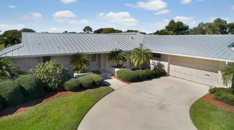 2862 SE Pine Valley Street Port St Lucie FL 34952