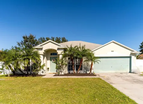 2517 SE Dogwood Avenue Port St Lucie FL 34952