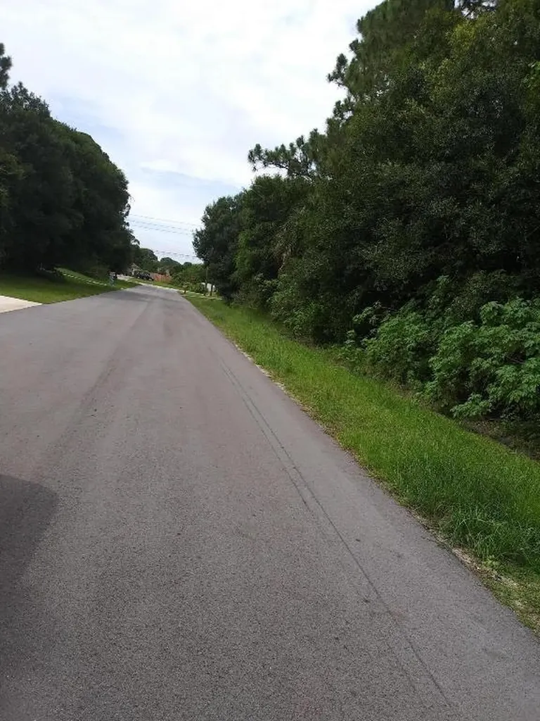 1751 SW Cochran Street Port St Lucie FL 34953