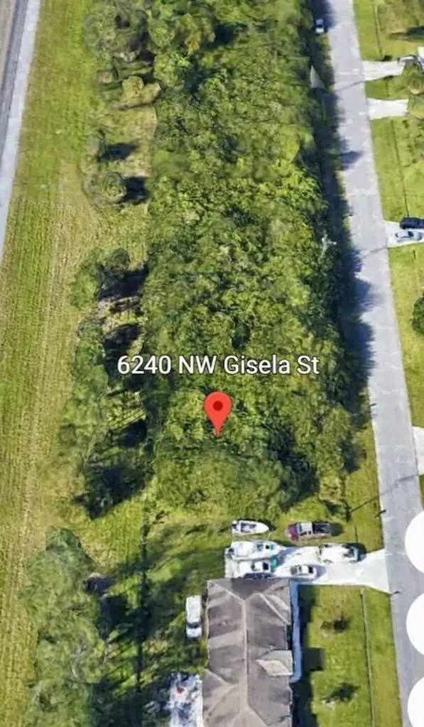 6240 NW Gisela Street Port St Lucie FL 34986