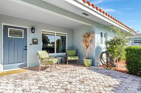 541 SE 14th Street Pompano Beach FL 33060
