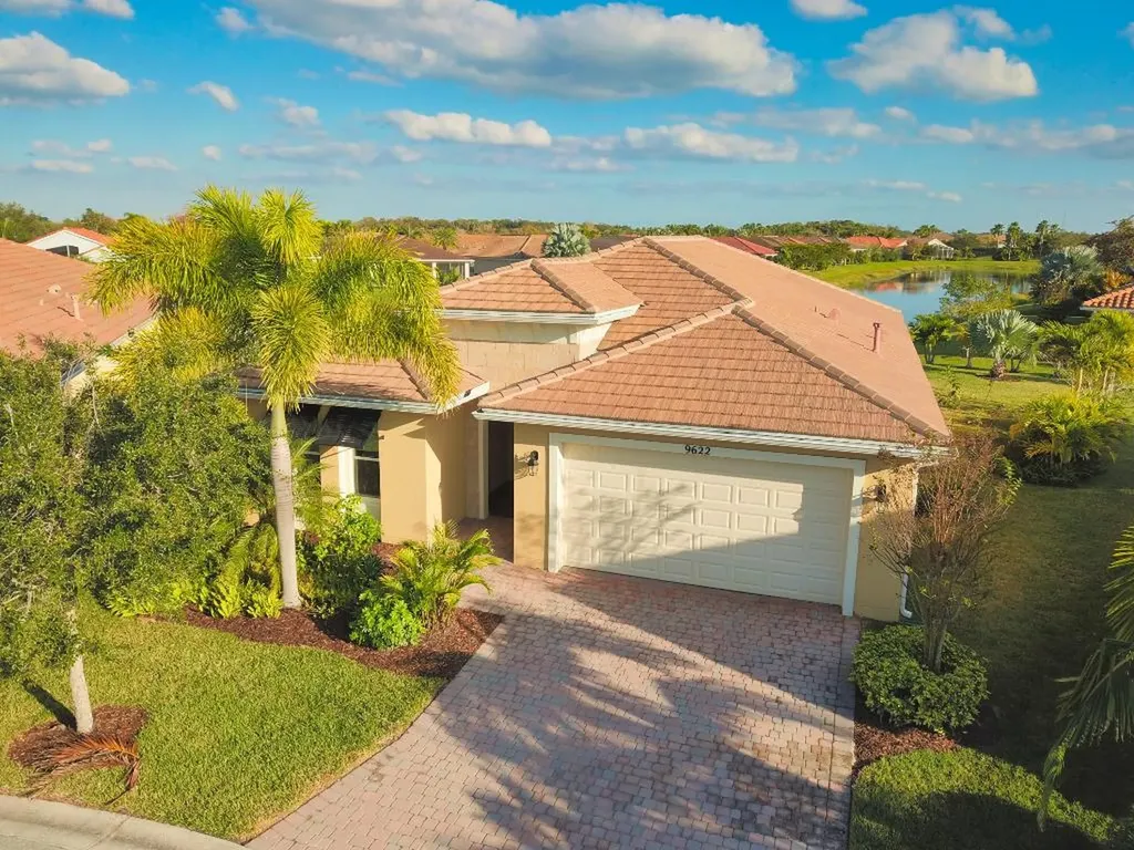 9622 SW Gum Tree Court Port St Lucie FL 34987