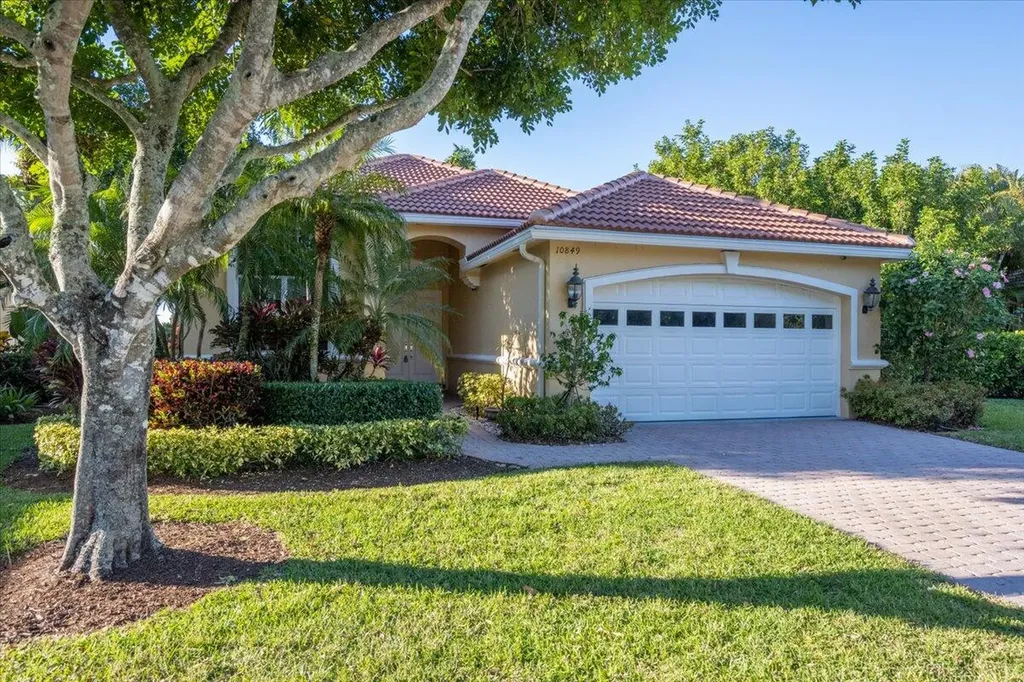 10849 Fairmont Village Drive Lake Worth FL 33449