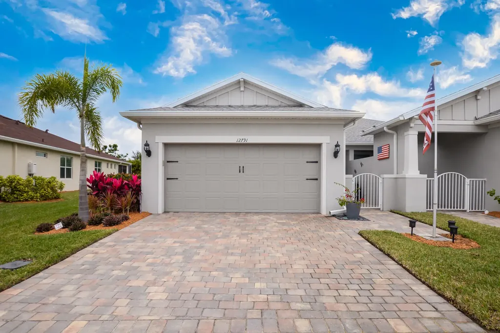 12791 SW Gingerline Drive Port St Lucie FL 34987
