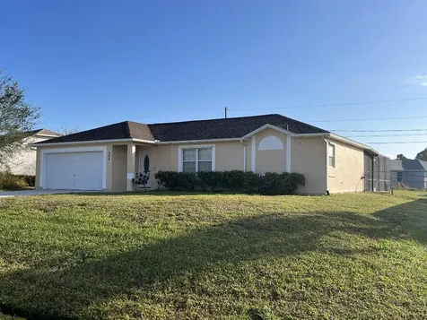 564 SW Columbus Drive Port St Lucie FL 34953