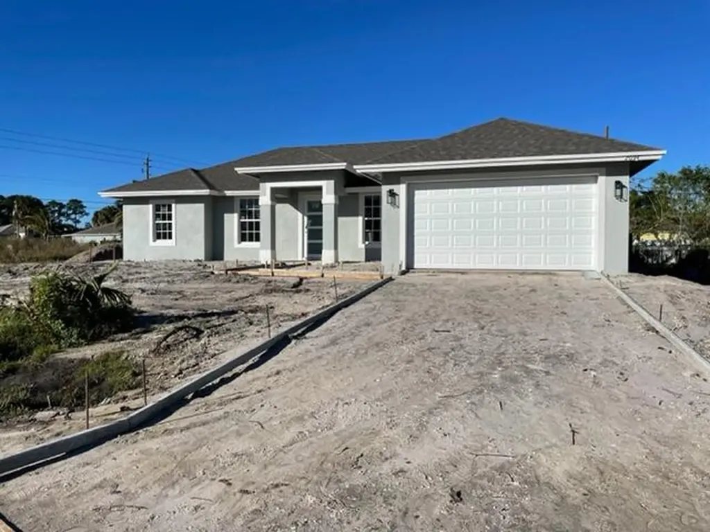 2094 SW Capeador Street Port St Lucie FL 34953