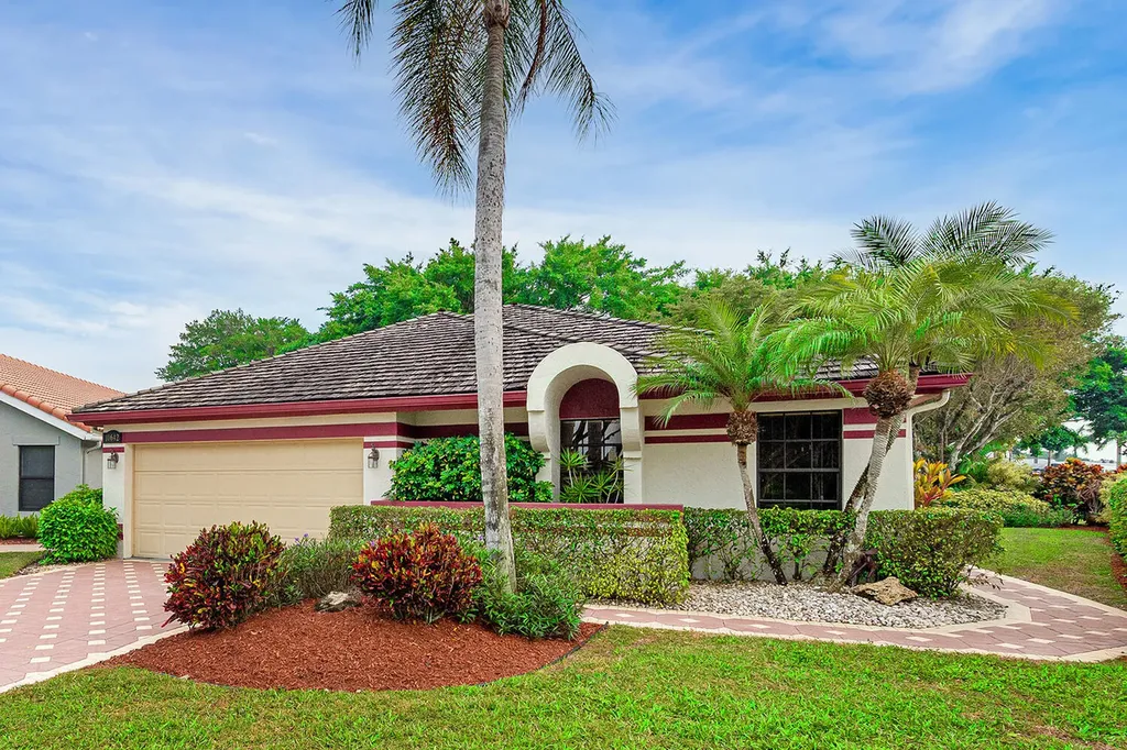 10642 Crystal Lake Drive Boca Raton FL 33428