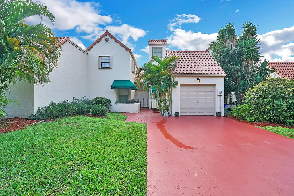 6390 Via Tierra Boca Raton FL 33433
