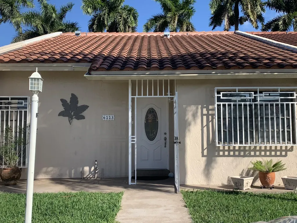 6223 SW 147th Court Miami FL 33193