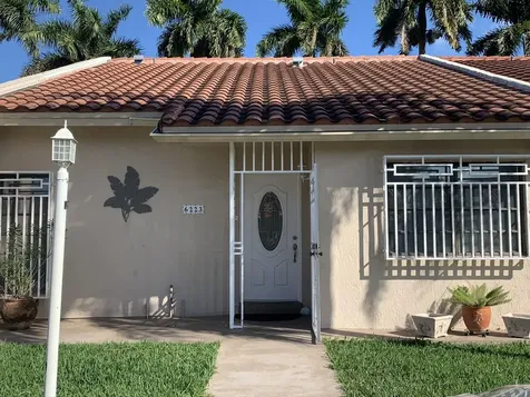 6223 SW 147th Court Miami FL 33193