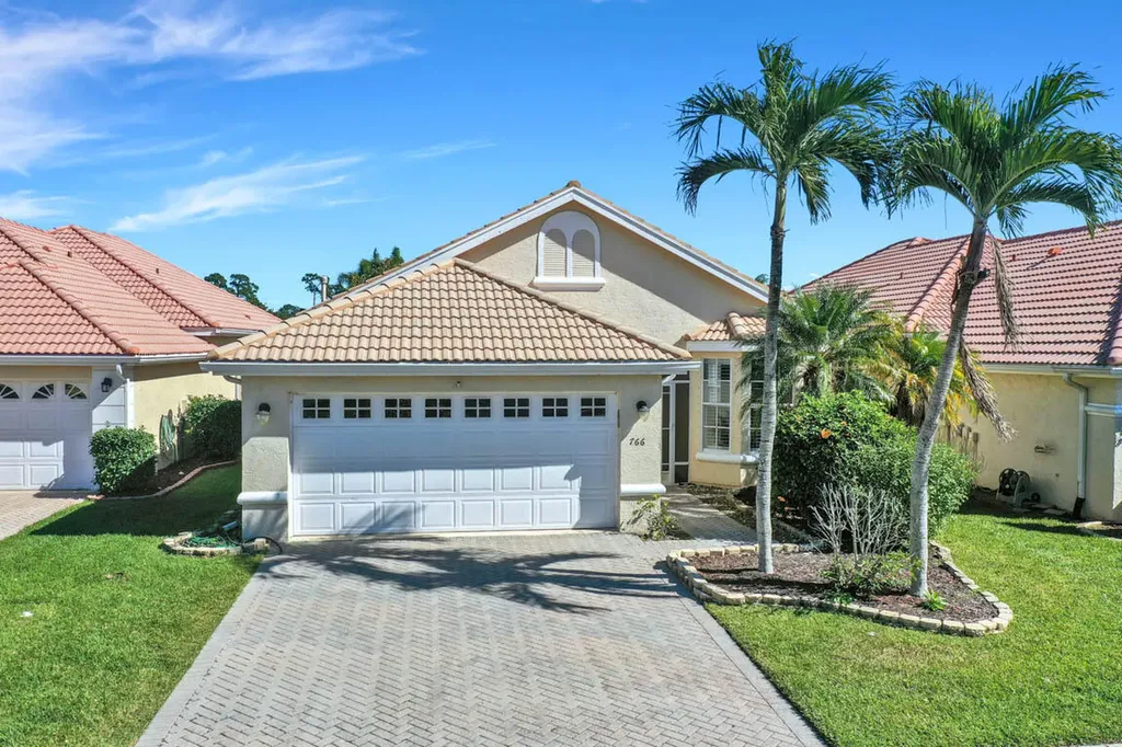 766 SW Aruba Bay Port St Lucie FL 34986