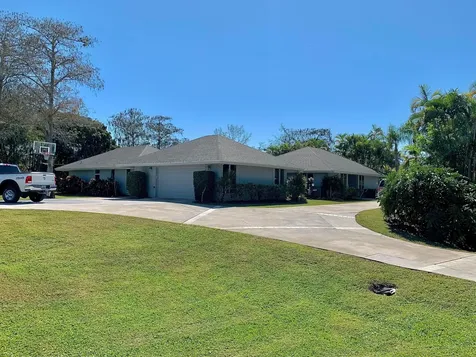 4679 Hunting Trail Lake Worth FL 33467