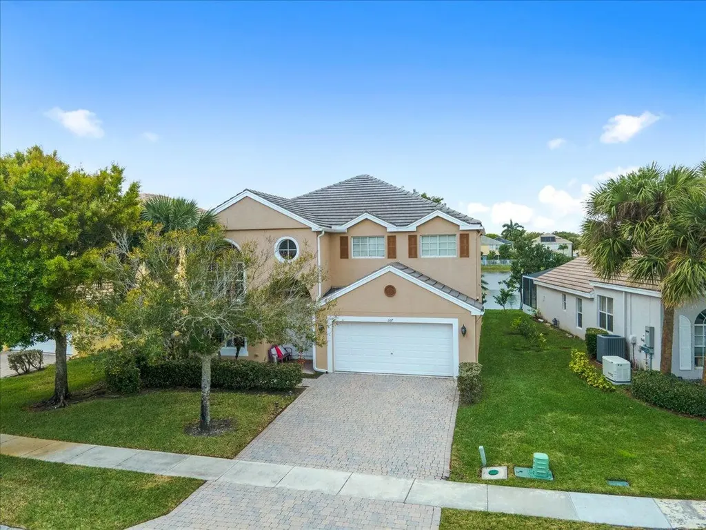 107 Kensington Way Royal Palm Beach FL 33414