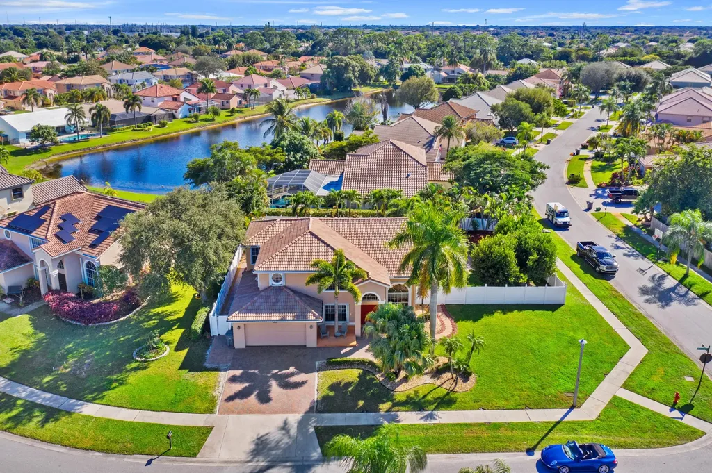 5680 Descartes Circle Boynton Beach FL 33472