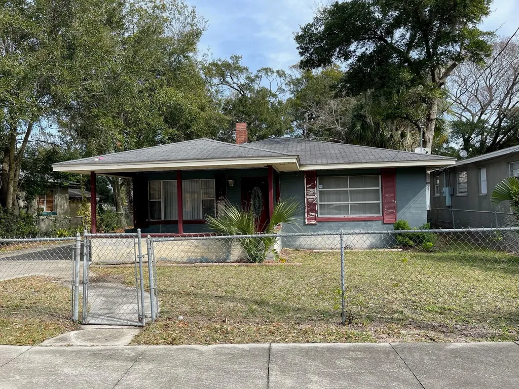 227 Desoto Street Daytona Beach FL 32114