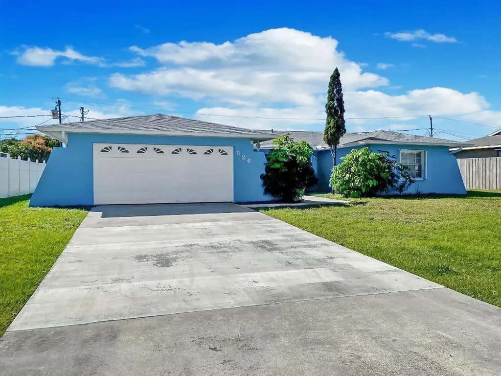 526 SE Anchor Lane Port St Lucie FL 34983