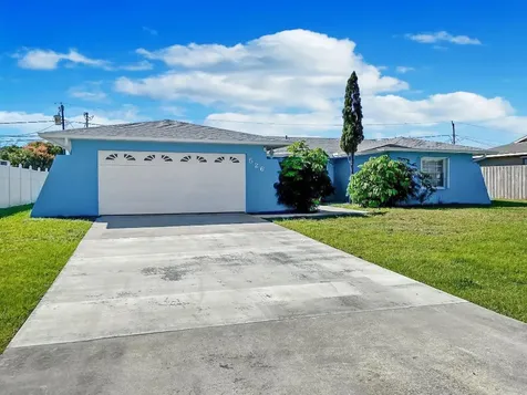 526 SE Anchor Lane Port St Lucie FL 34983