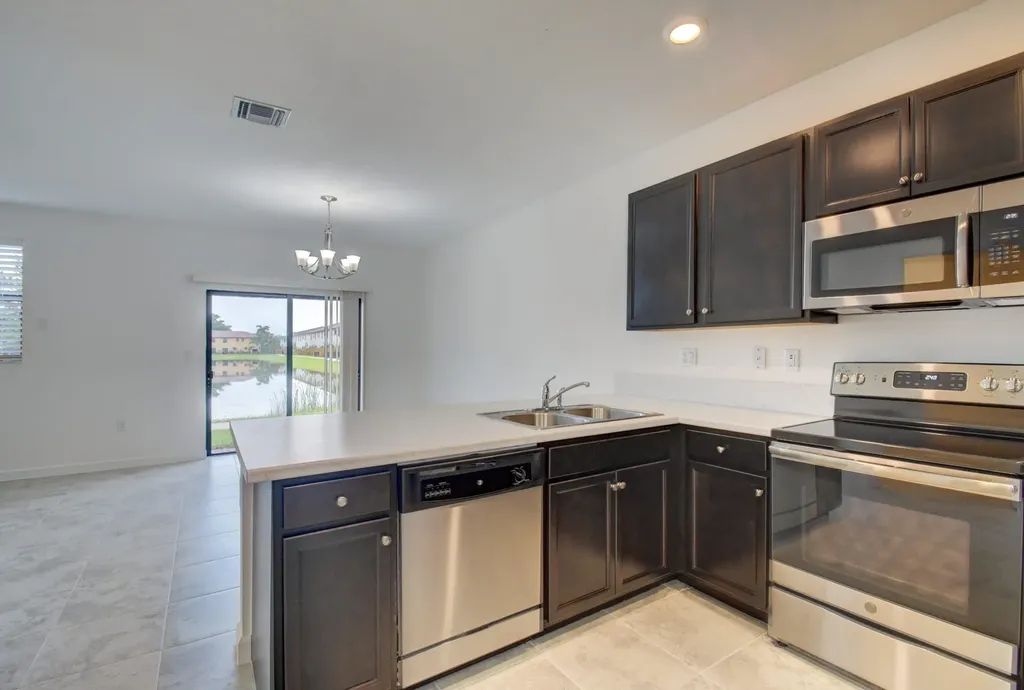 5443 NW 27th Street Margate FL 33063