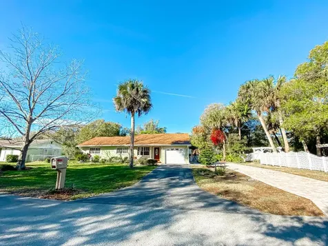 1255 21st Court Vero Beach FL 32960