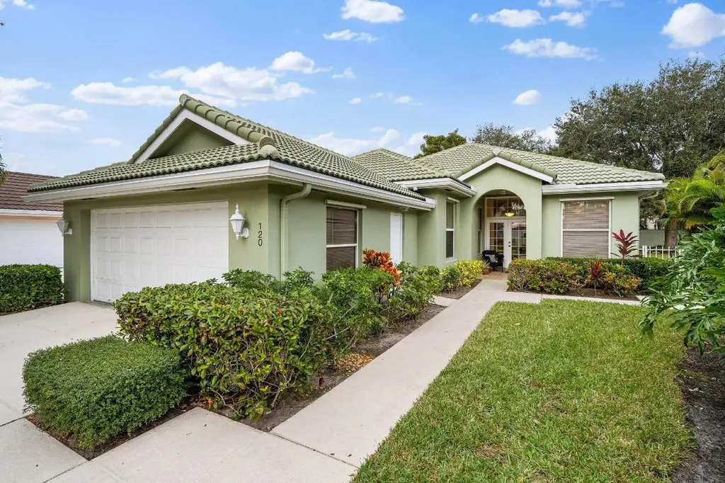 120 E Hampton Way Jupiter FL 33458