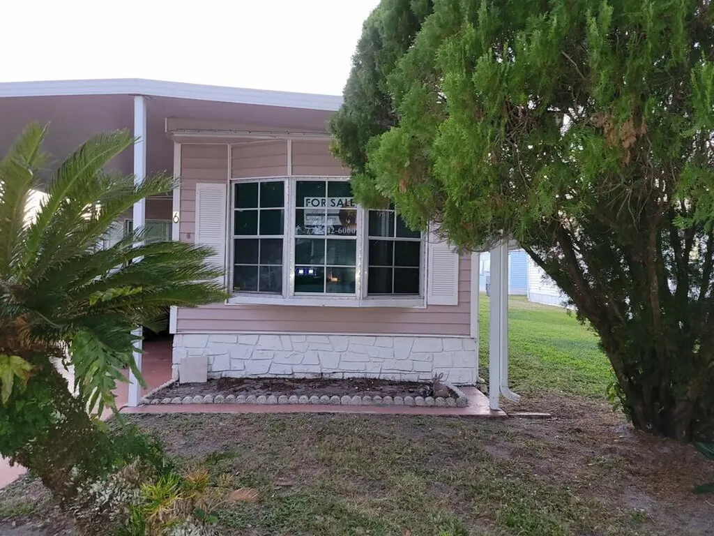 6 La Costa Lane Port St Lucie FL 34952