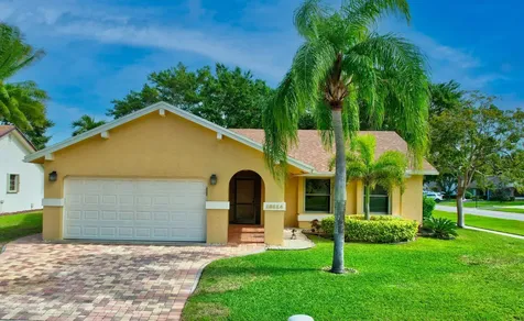 18114 Park Terrace Boca Raton FL 33498