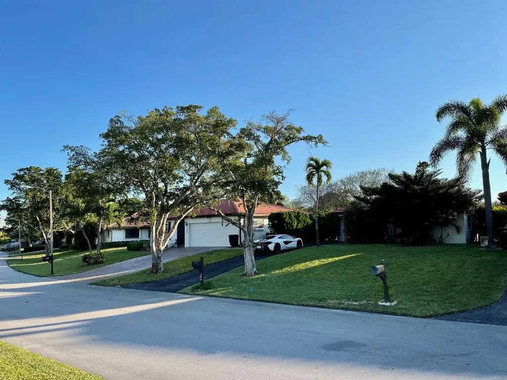354 NW 42nd Street Boca Raton FL 33431