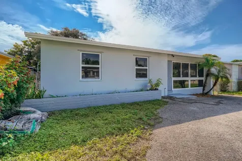 1149 W 33rd Street Riviera Beach FL 33404