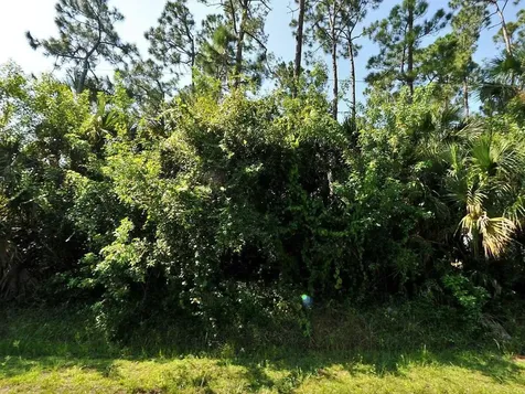 8401 Deland Avenue Fort Pierce FL 34951