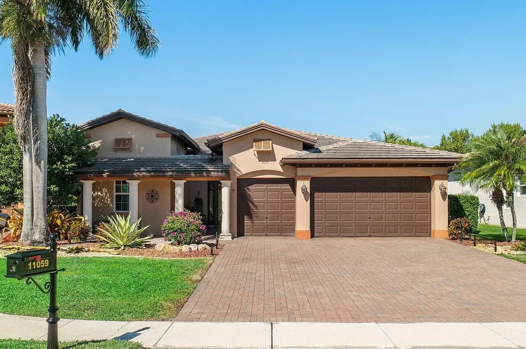 11059 NW 81st Manor Parkland FL 33076