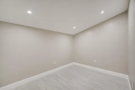 525 Iris Avenue Palm Beach Gardens FL 33410