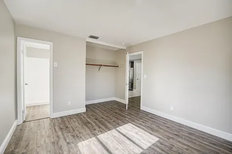 525 Iris Avenue Palm Beach Gardens FL 33410