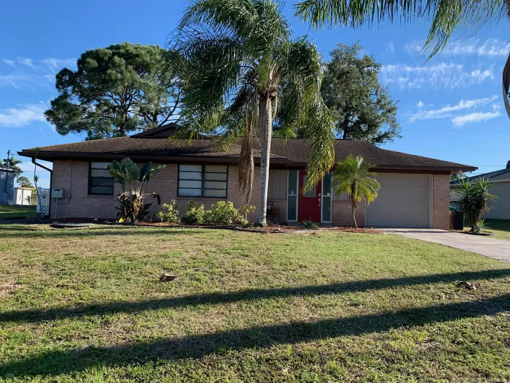 934 SW California Boulevard Port St Lucie FL 34953