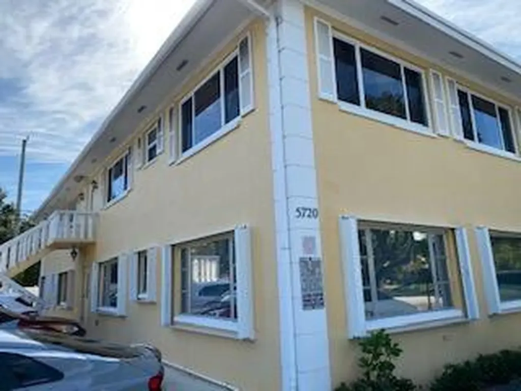 5720 NE 22nd Way Fort Lauderdale FL 33308