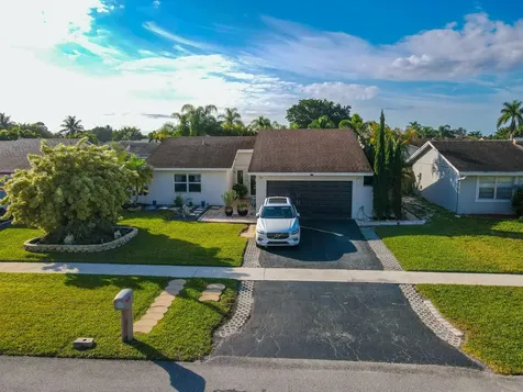 9440 Affirmed Lane Boca Raton FL 33496