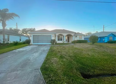 3275 SE Quay Street Port St Lucie FL 34984